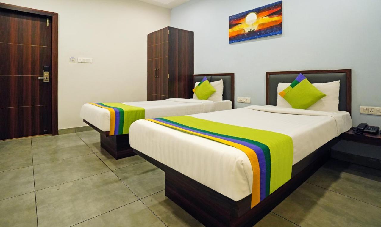 Treebo Lazystay Grand Patia Bhubaneswar Buitenkant foto