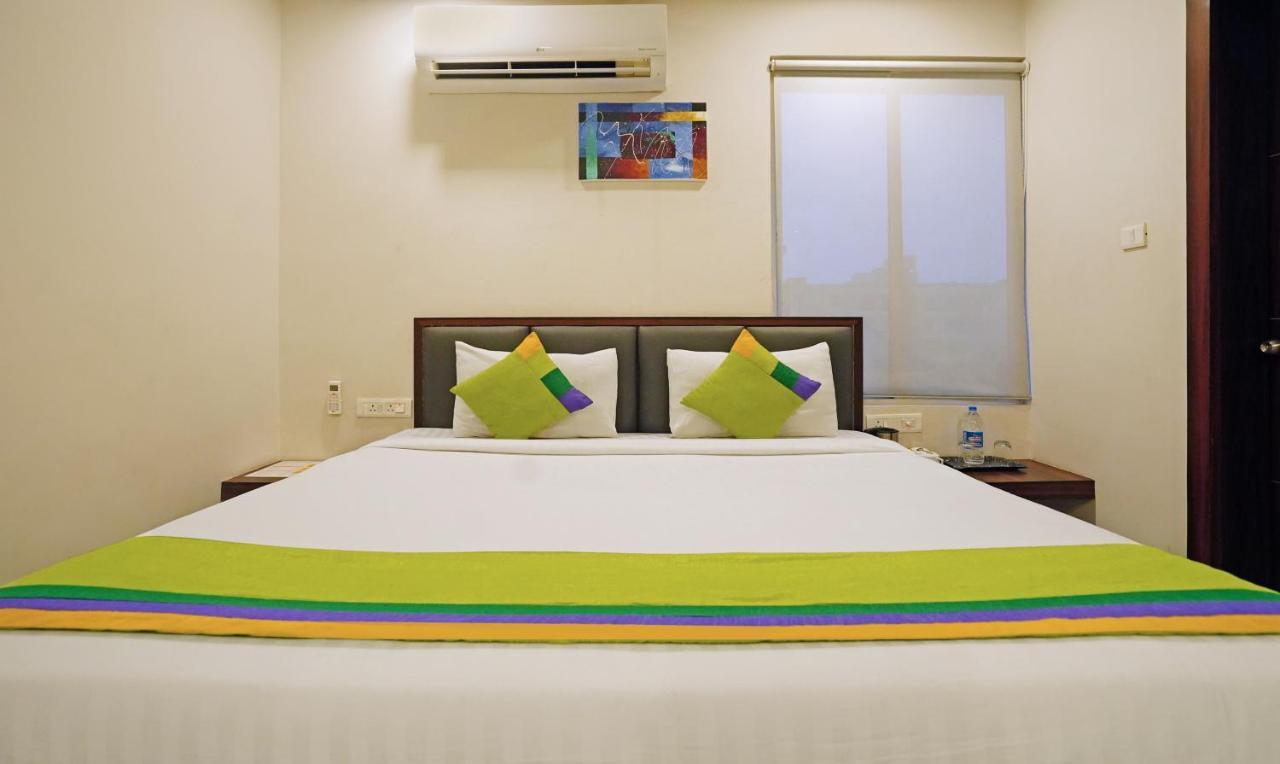 Treebo Lazystay Grand Patia Bhubaneswar Buitenkant foto