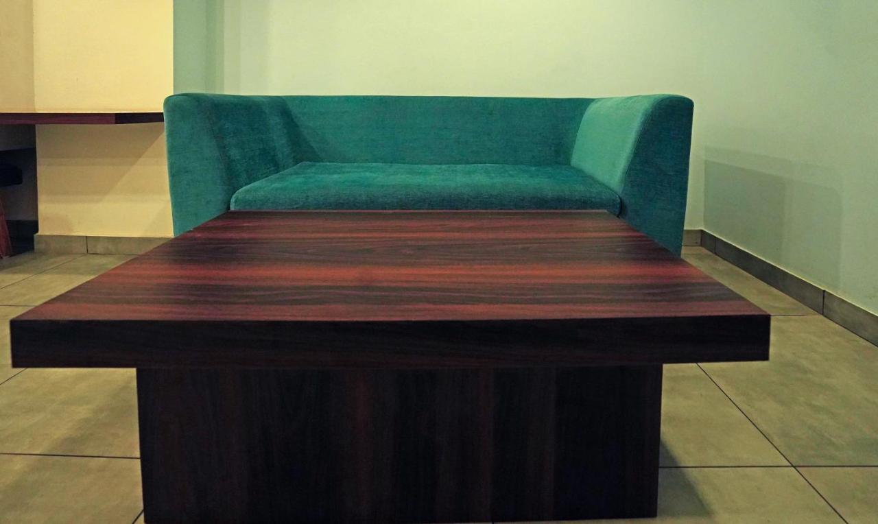 Treebo Lazystay Grand Patia Bhubaneswar Buitenkant foto